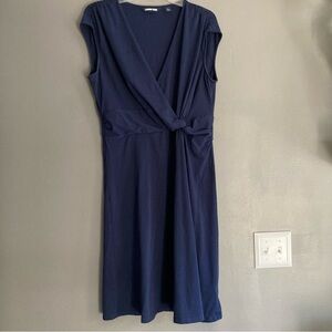 Lands’End Navy Casual Stretch Twist Waist Dress